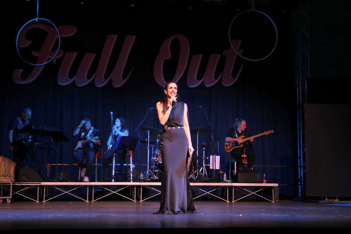La Fabbrica del Movimento porta in scena Full Out: successo per il live dance show